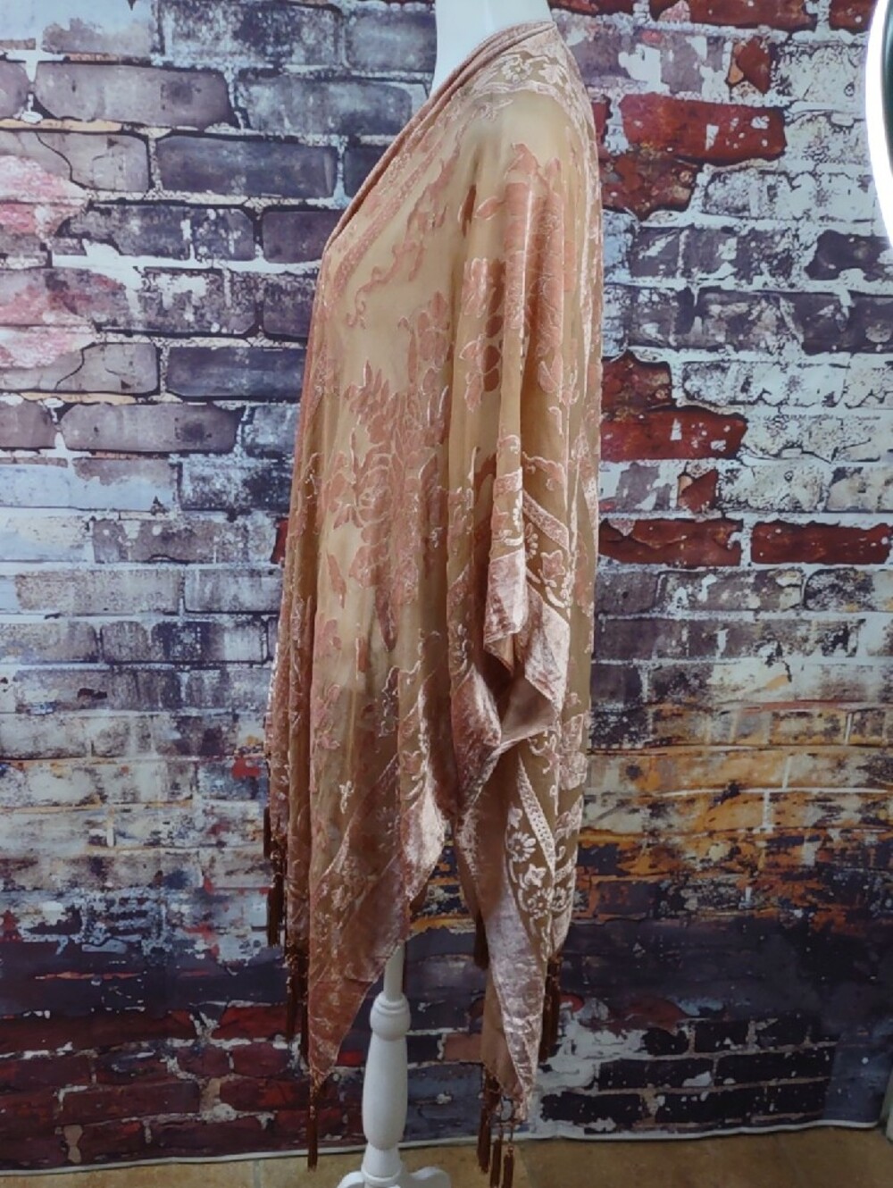 Woven Heart Sheer Burnout Velvet Kimono - Picture 3 of 14